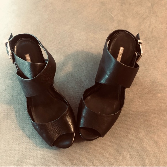 BCBG genuine leather black wedge shoes.See photos for wear.Double strap,open toe - Picture 2 of 11
